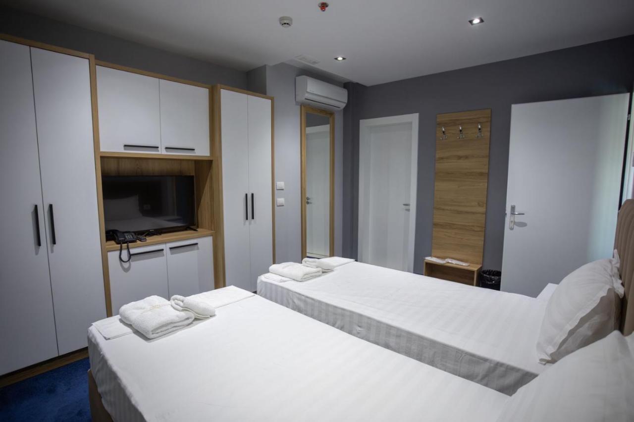 Nuevo Deluxe Hotel Shëngjin Buitenkant foto