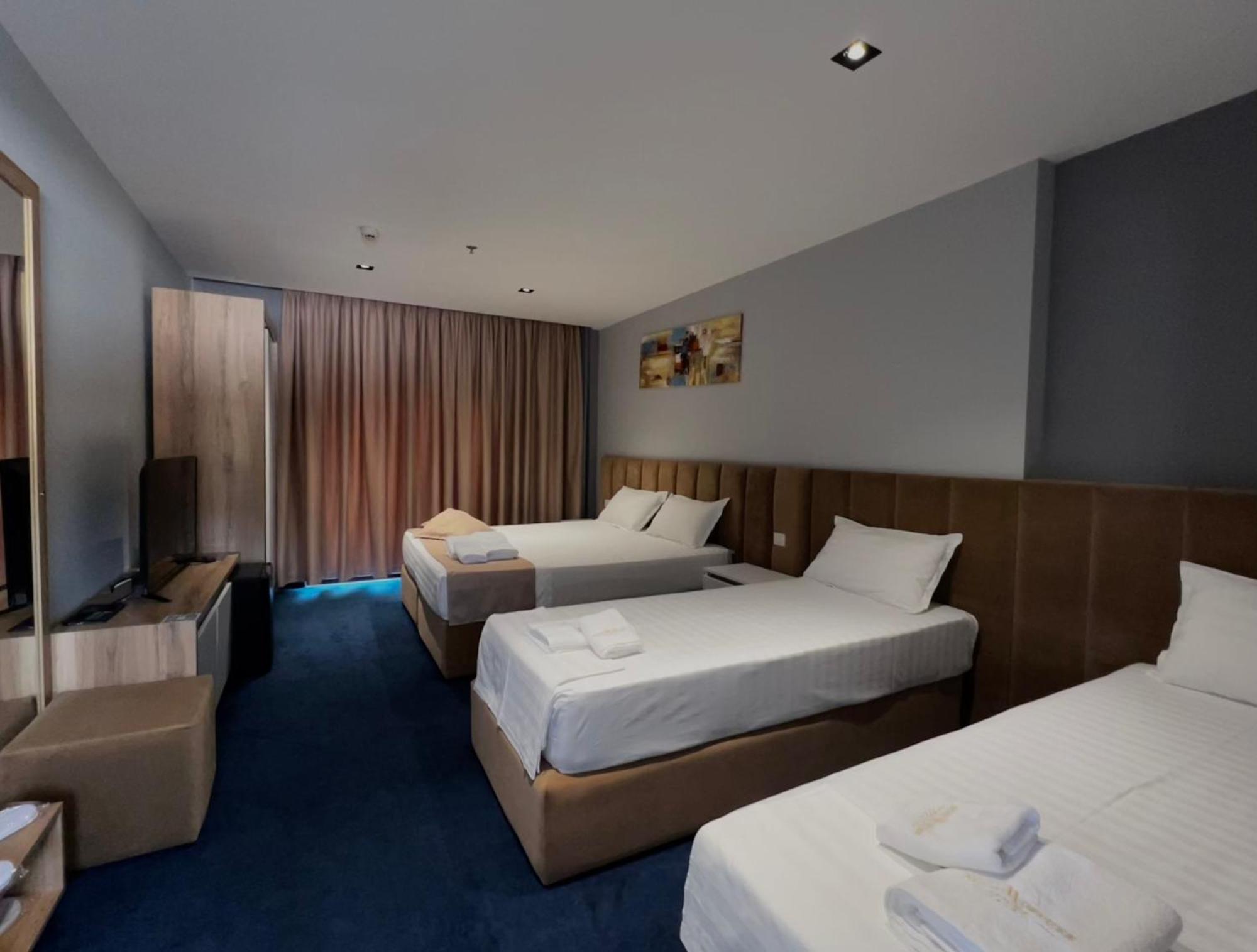Nuevo Deluxe Hotel Shëngjin Buitenkant foto